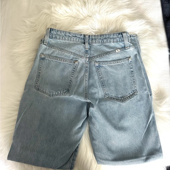Sunday Best (Aritzia) Zola Mom Jeans - Light Blue - Picture 4 of 6